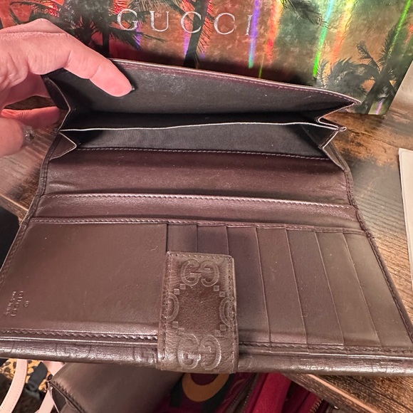 Authentic Gucci Brown Leather Embossed Long Wallet - Picture 10 of 10